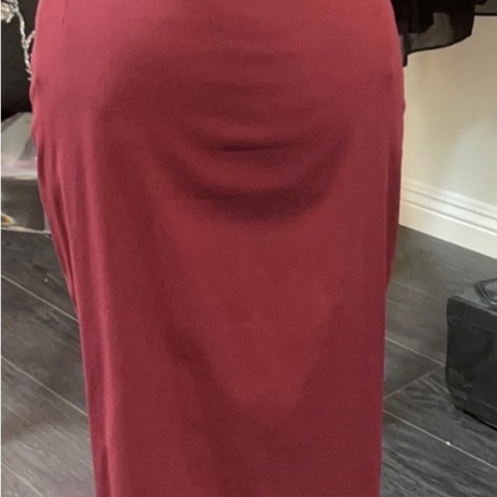 Dolce and Gabbana burgundy pencil skirt